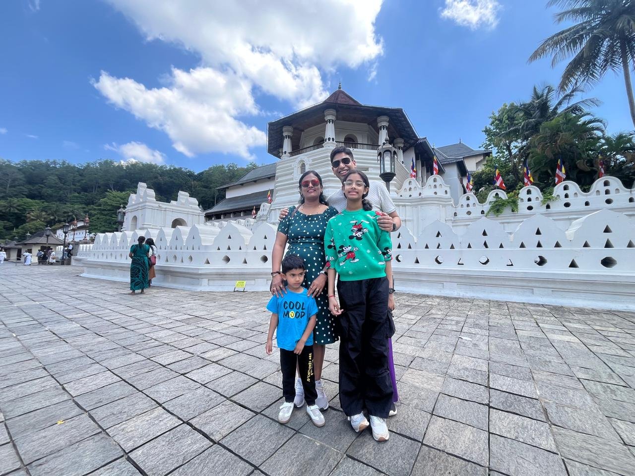 Travel with Chanaka Guest Tour